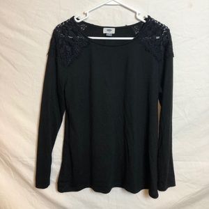 Black long sleeve shirt